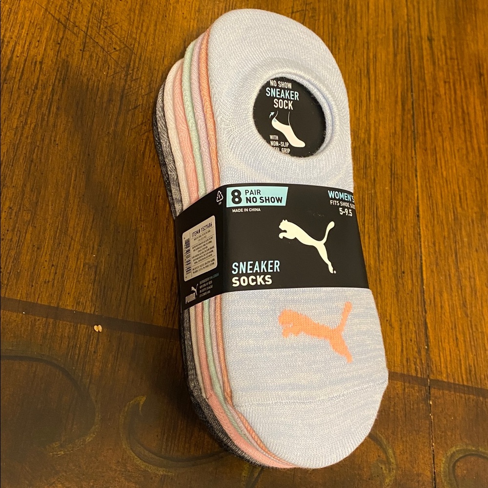 Puma Ladies No Show Sneaker Socks - 8 pairs